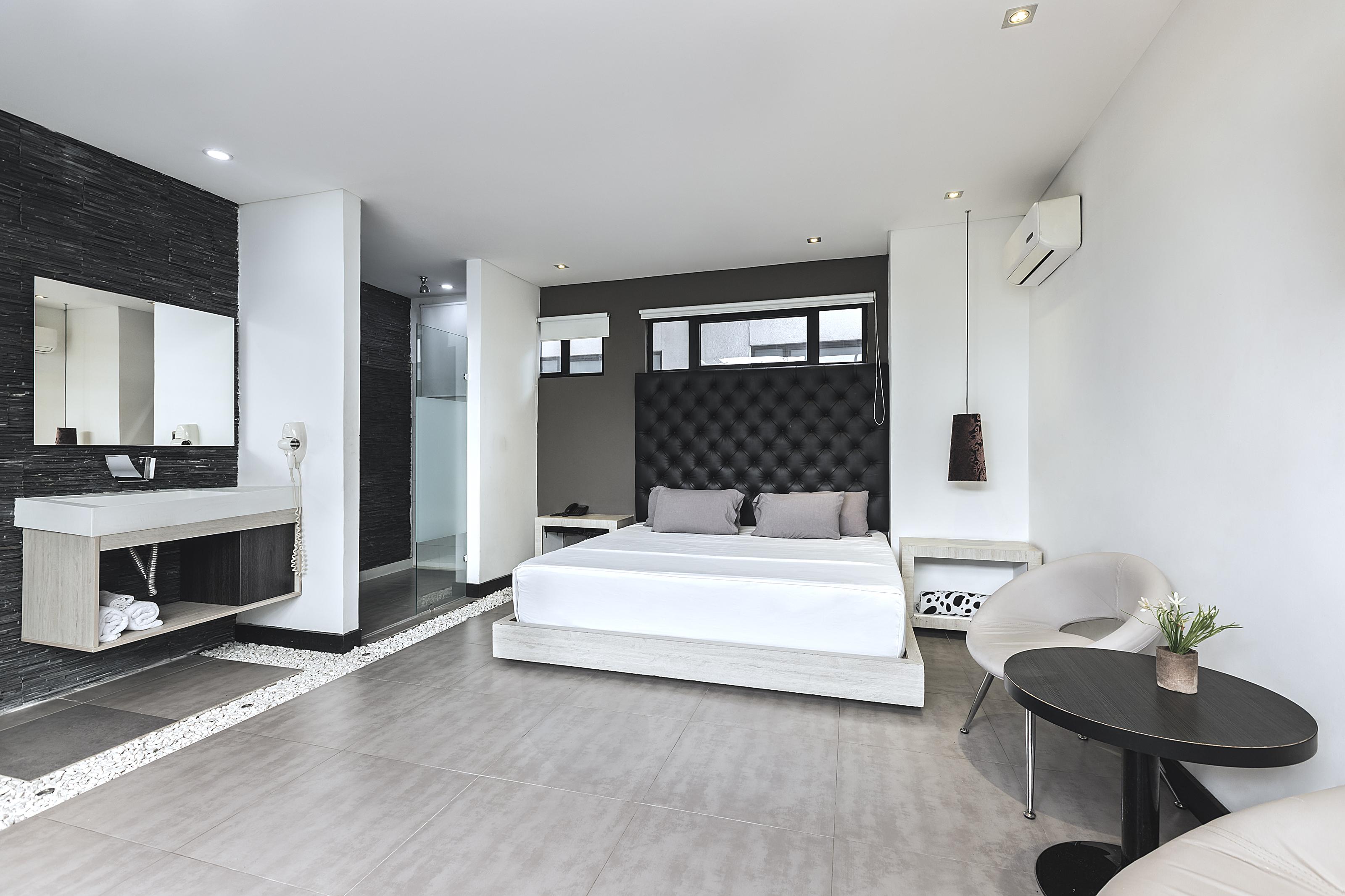 Hotel 47 Medellin Center Buitenkant foto