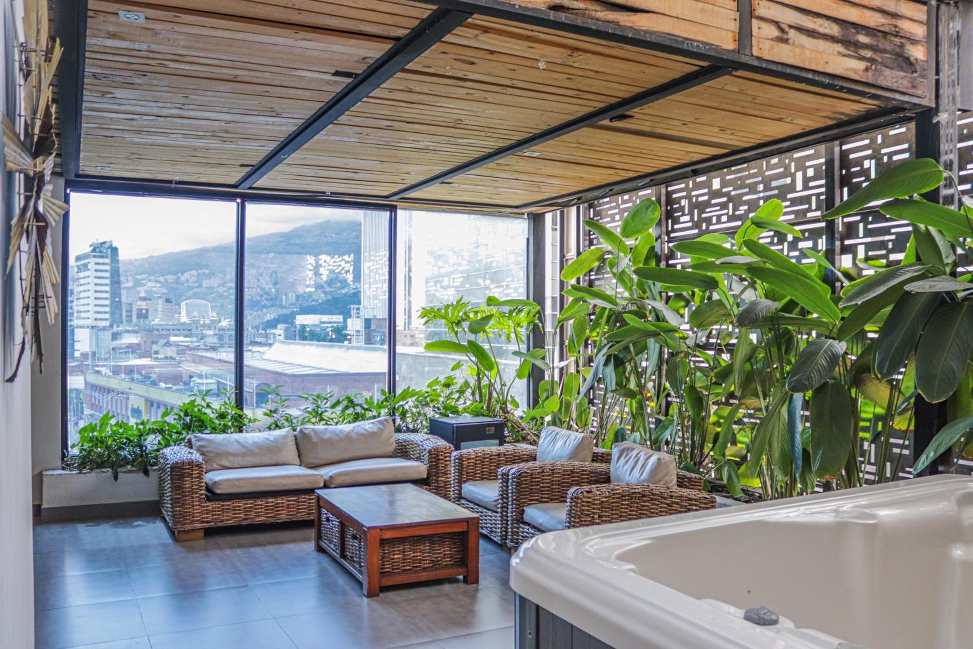 Hotel 47 Medellin Center Buitenkant foto