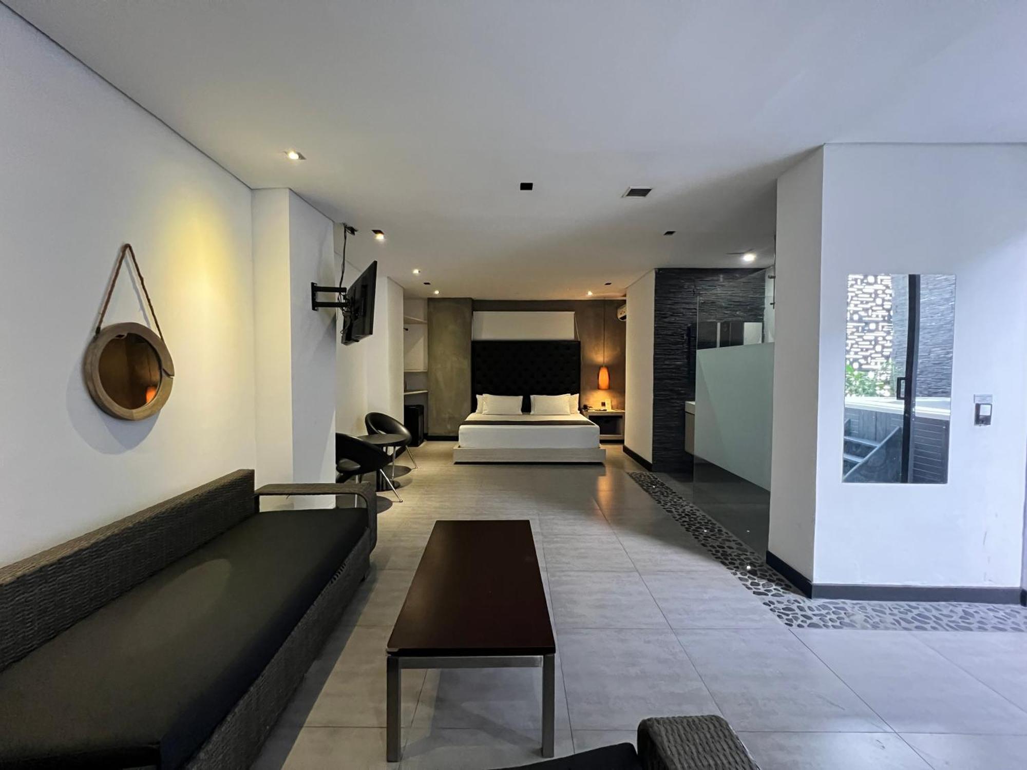 Hotel 47 Medellin Center Buitenkant foto