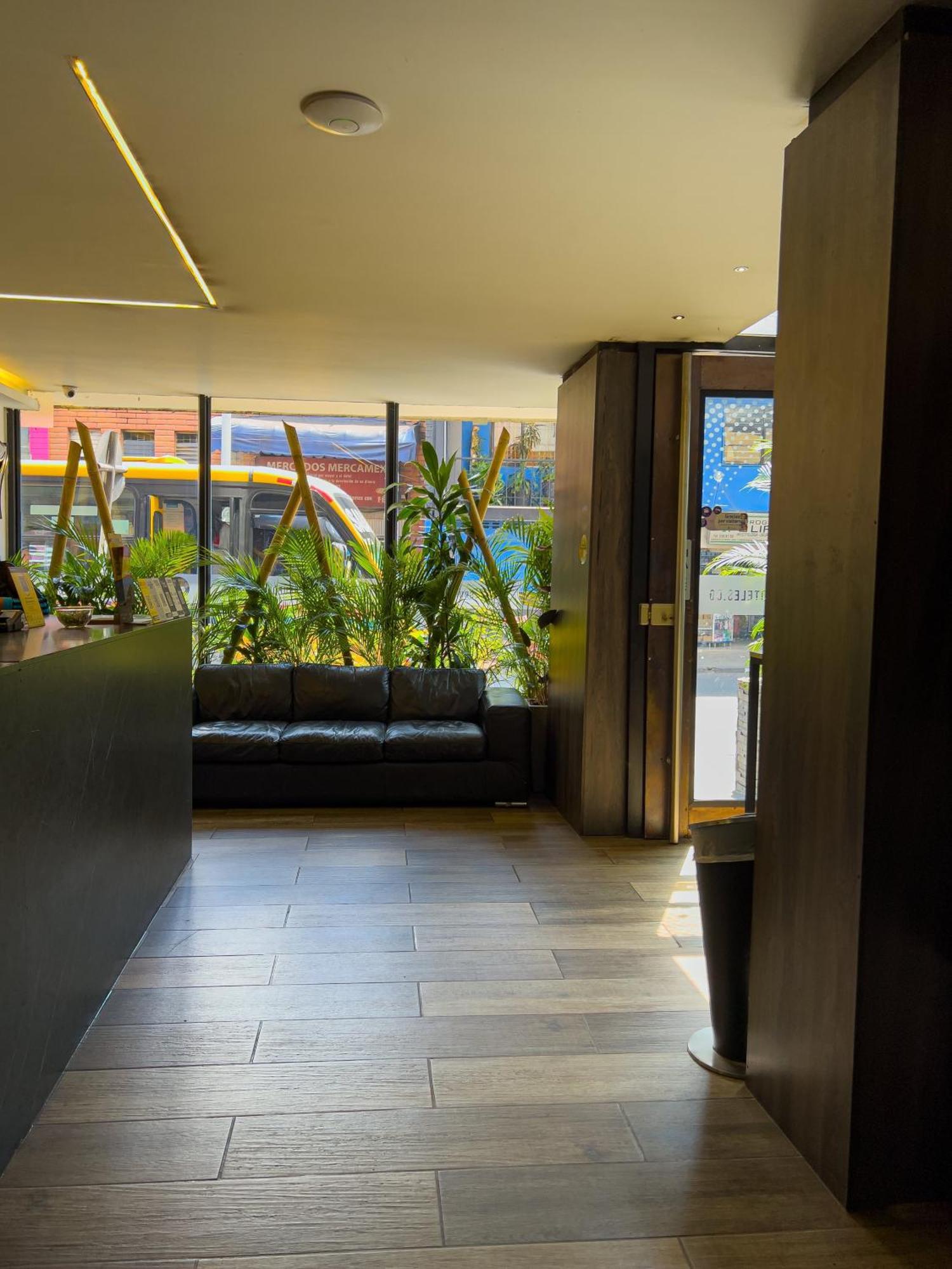 Hotel 47 Medellin Center Buitenkant foto
